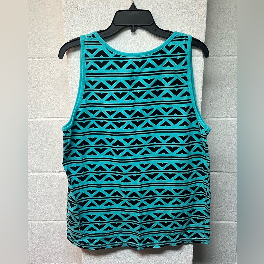 Forever 21 Blue and Black Geometric Tank Top - Picture 4 of 4